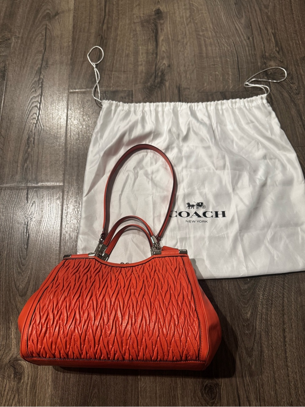 Coach Madison Gathered Twist Carrie Satchel Textured Orange coral Quilted purse - Picture 7 of 16